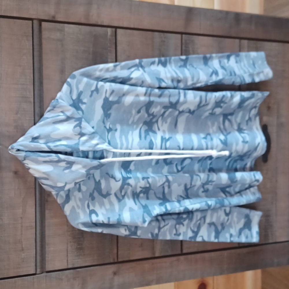 Hemish USA cowlneck top